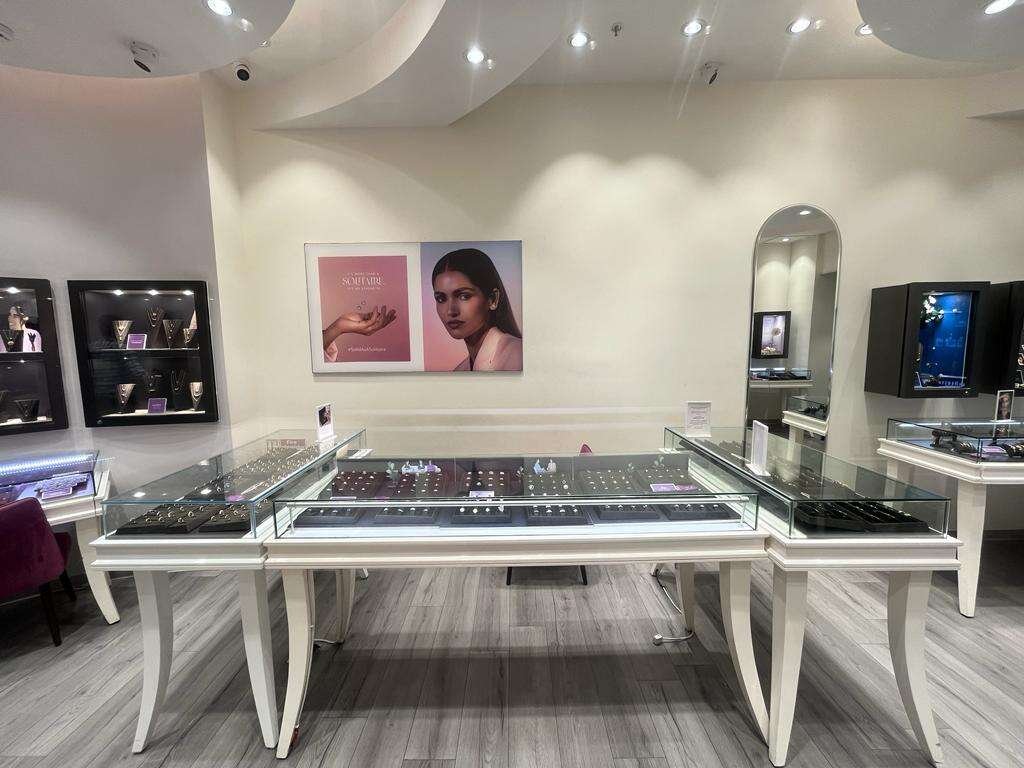 CaratLane